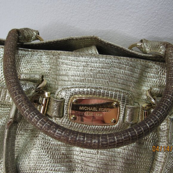 Michael Michael Kors Metallic Gold Chain Medium Crossbody Bag - Picture 3 of 10